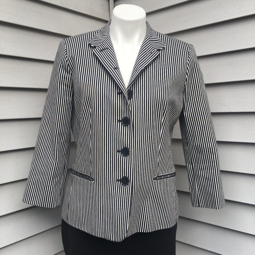 Chaps Black/White Striped Blazer Size 8